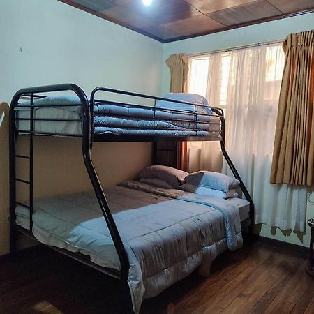 The Cozy Cactus House B&B Cartago Centro English Spoken Exterior foto